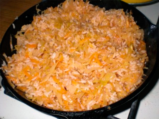 Капуста с рисом