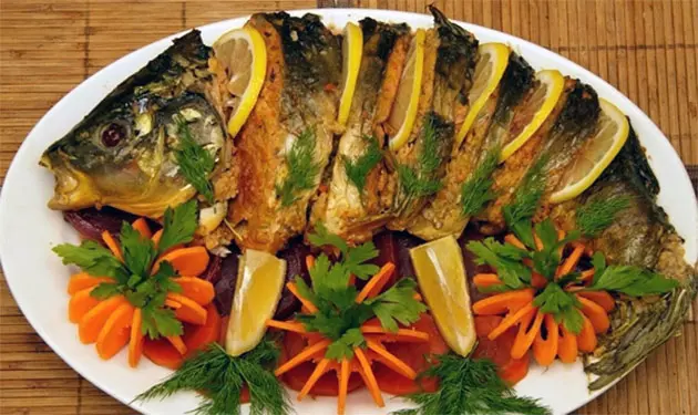 Carp with honey