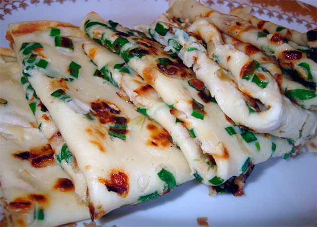 Блины с луком