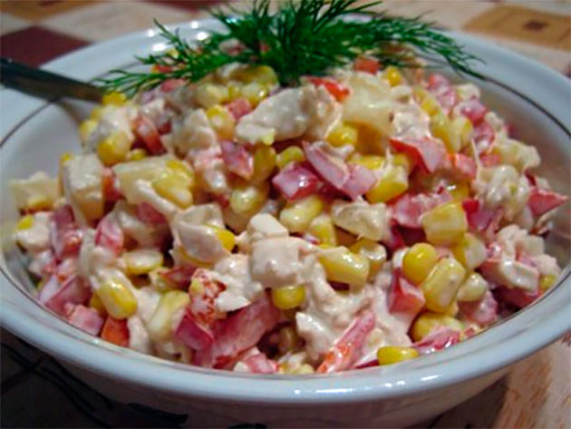 Салат с индюшатиной