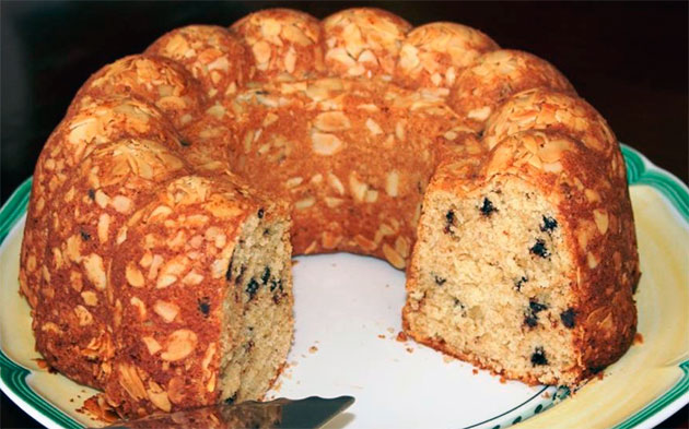 Вкусный домашний кекс
