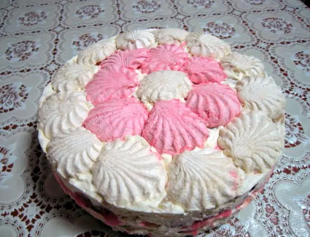 Пирог с зефиром и желе