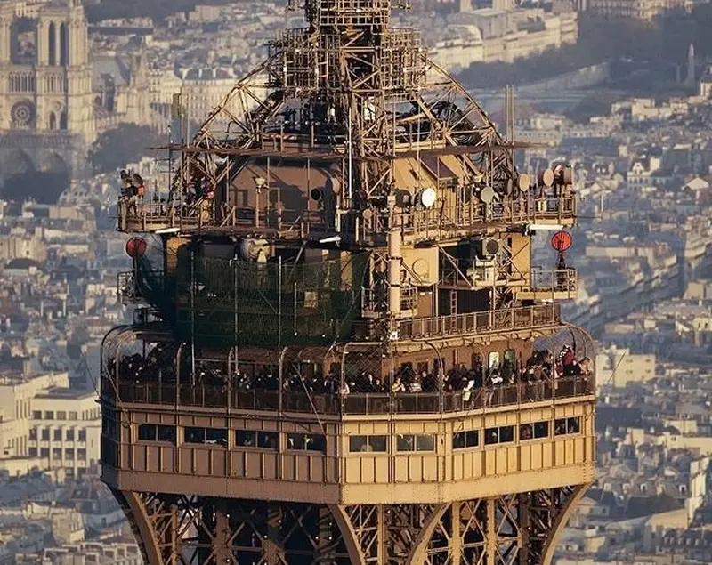 Eiffel Tower: how Gustave Eiffel solved his housing issue