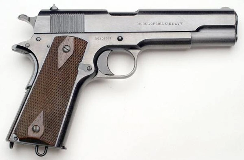 A person whose surname means weapon.