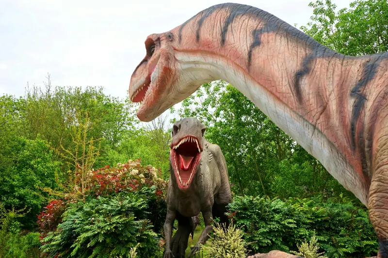 Why did dinosaurs dominate our planet for 160 million years?