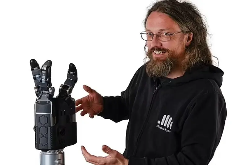 Scientists have created a robotic arm that can withstand hammer blows.