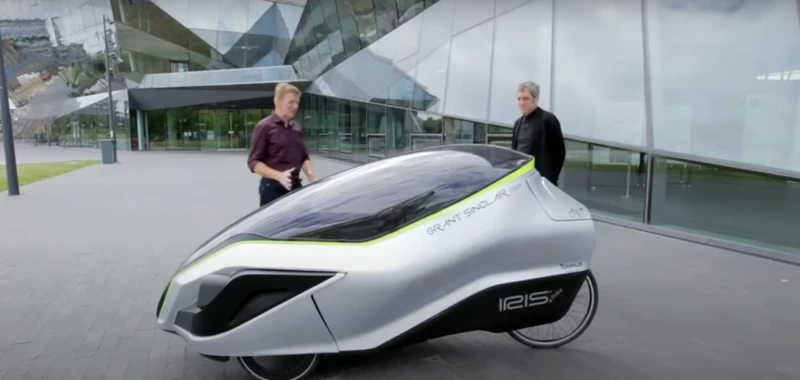 Helmet bike: a Brit has created the fastest electric bicycle in the world.