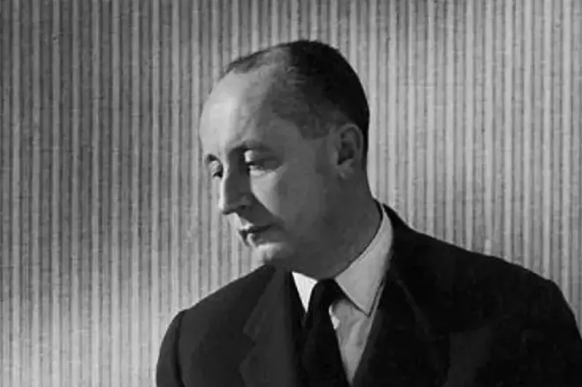 Christian Dior: a diplomat who escaped into fashion.