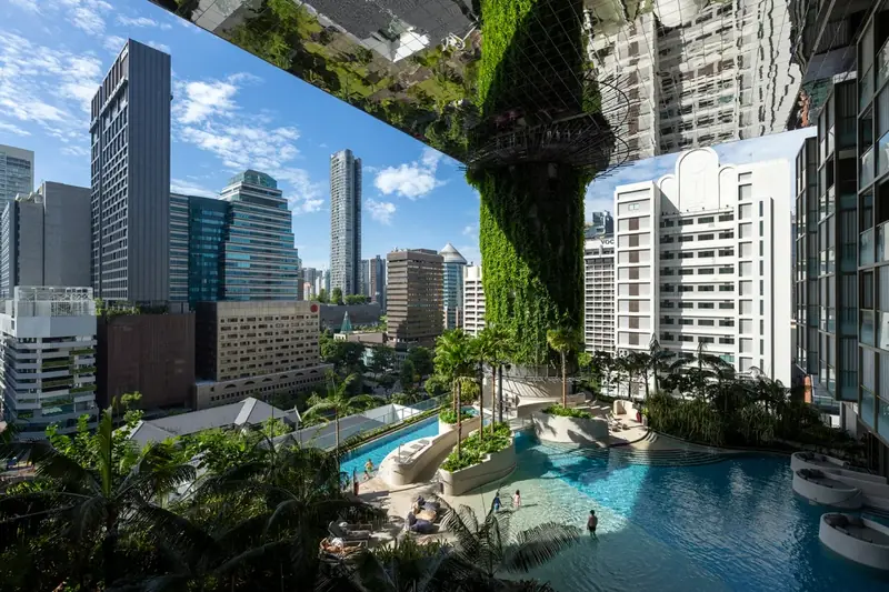 The Vertical Oasis of Singapore: Experts Have Named the World's Best Skyscraper
