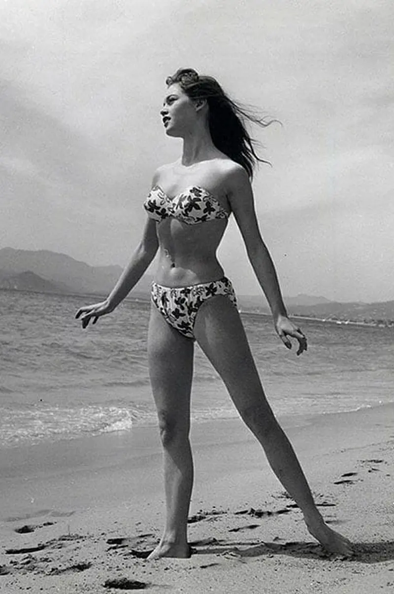 The Evolution of Swimwear: How the Bikini Came to Be