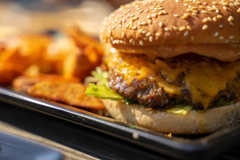 Why do you constantly feel hungry: six main reasons.