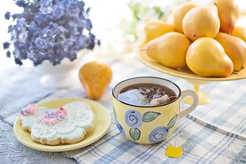 Brewing tea removes toxic metals from water.
