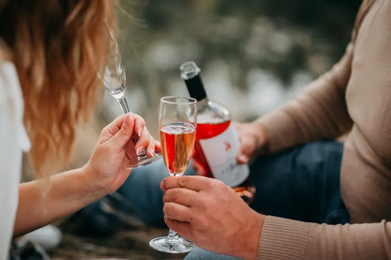 Many rosé wine enthusiasts don't know how to properly enjoy it, according to experts.