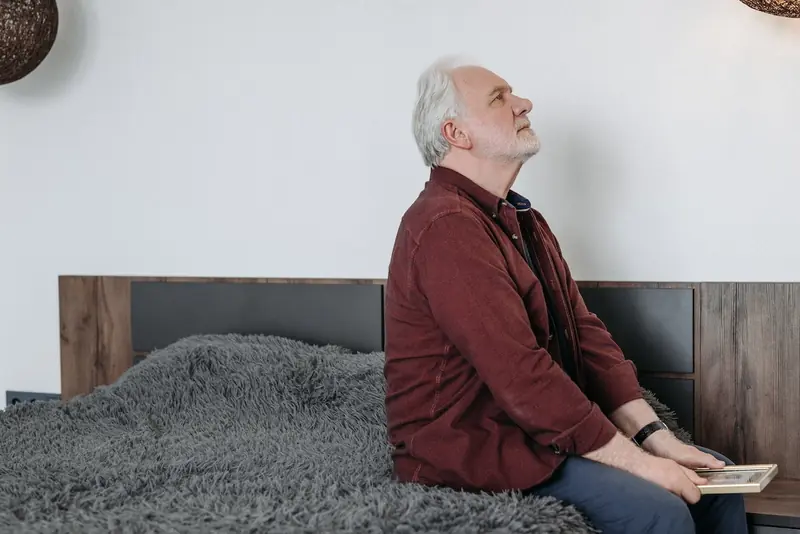 A sedentary lifestyle increases the risk of dementia.