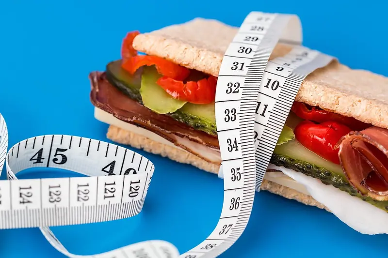 Hunger is not a relative: we can lose weight without sacrifices.