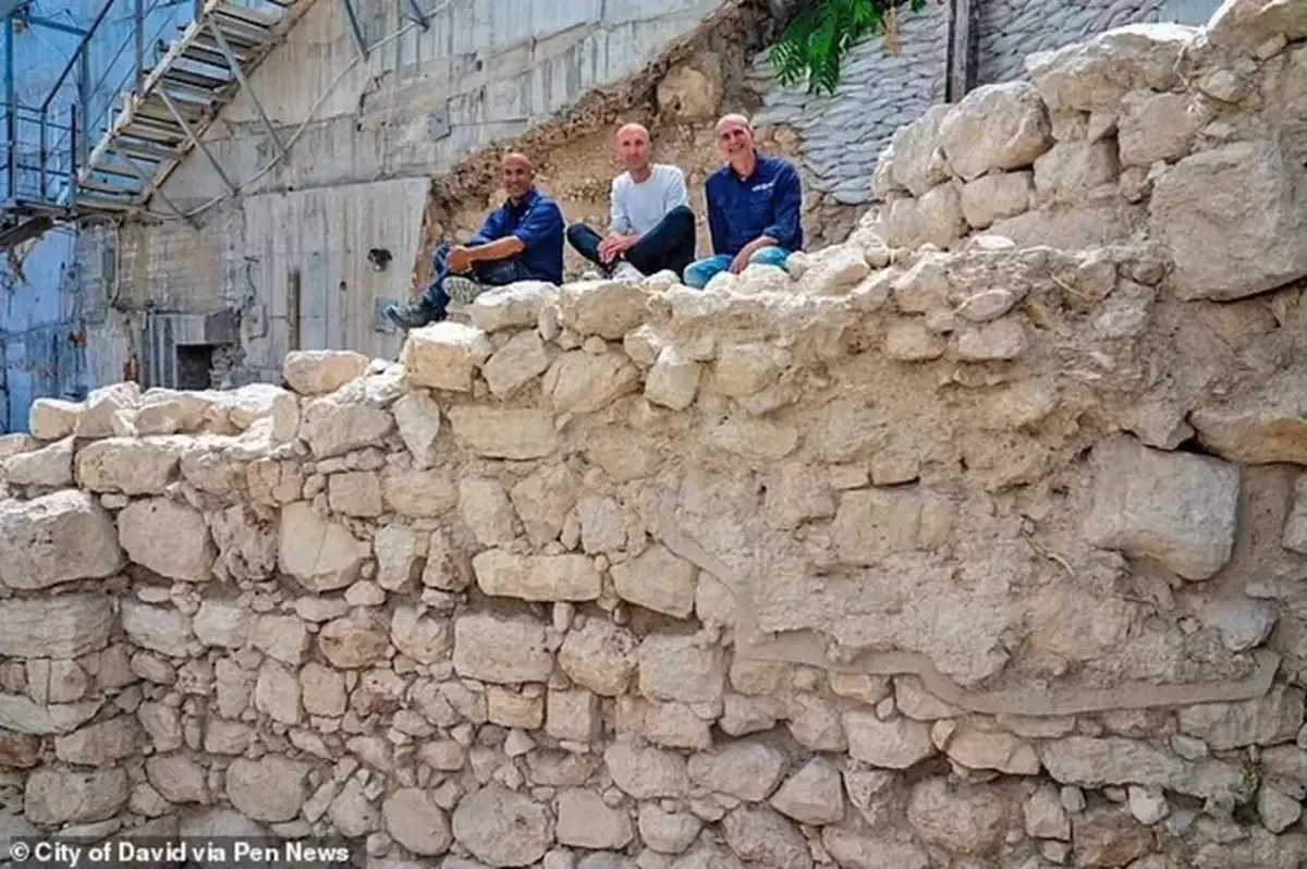 Archaeologists have uncovered the mystery of the legendary wall of Jerusalem.