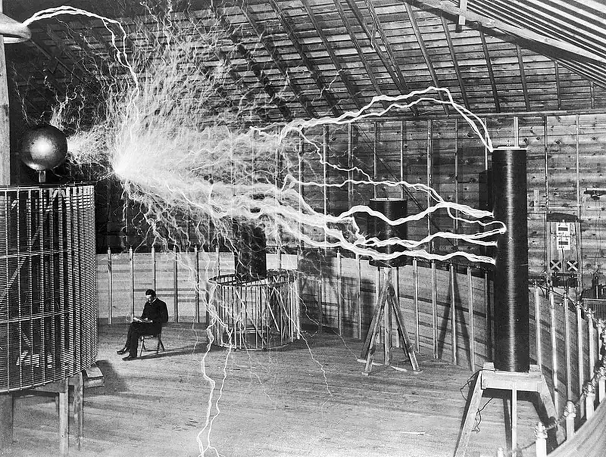 Nikola Tesla: the inventor of the future
