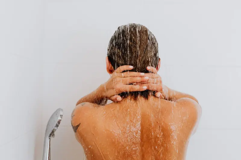 When to take a shower – in the morning or in the evening: experts weigh in.