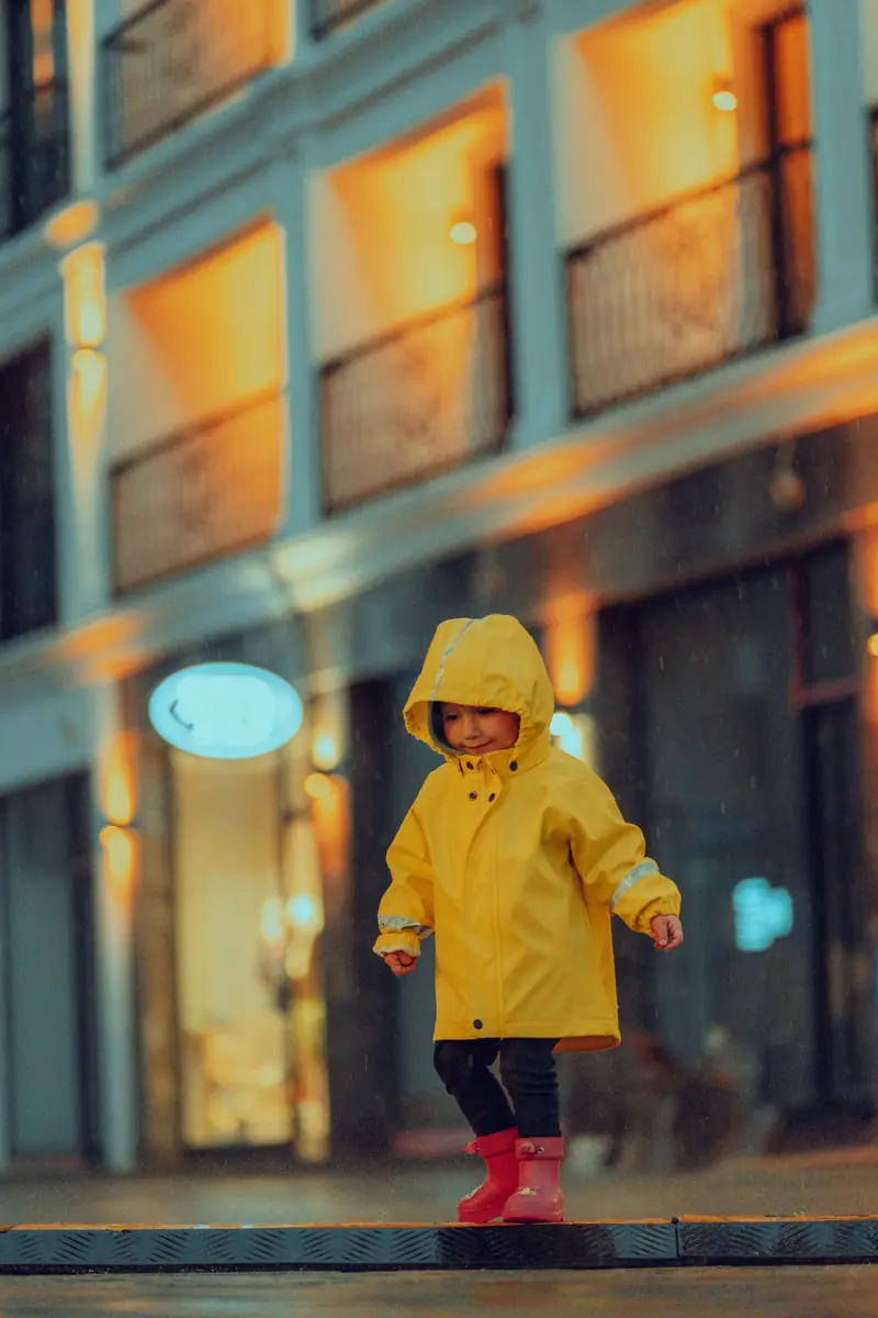 Testing the thaw: how to protect your shoes from getting wet?
