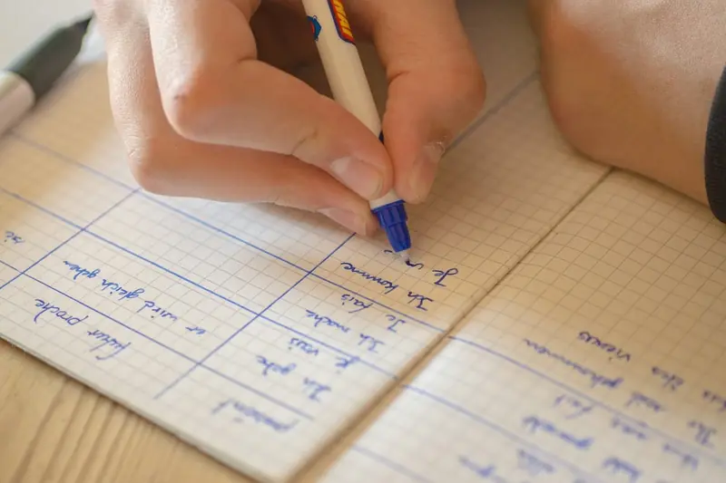 Learning a new language reduces the risk of dementia.