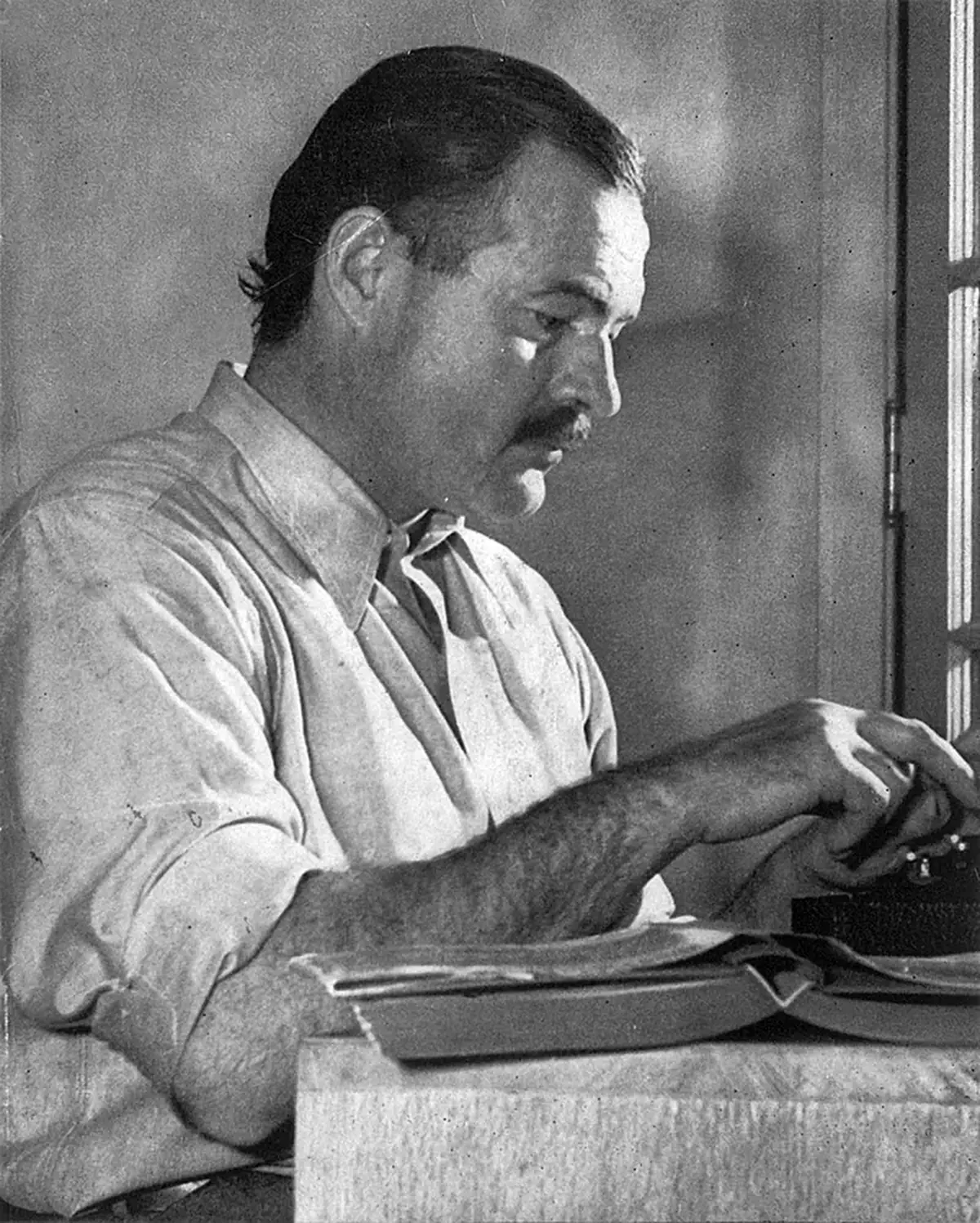Ernest Hemingway: 