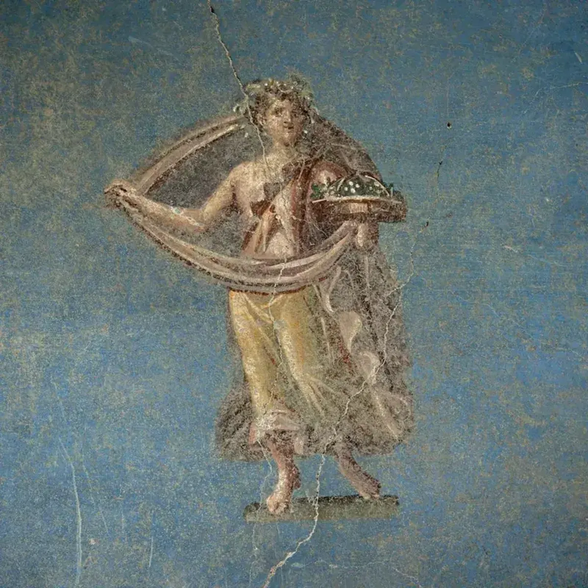 Such discoveries happen once in a hundred years: a luxurious private bath has been uncovered in Pompeii.