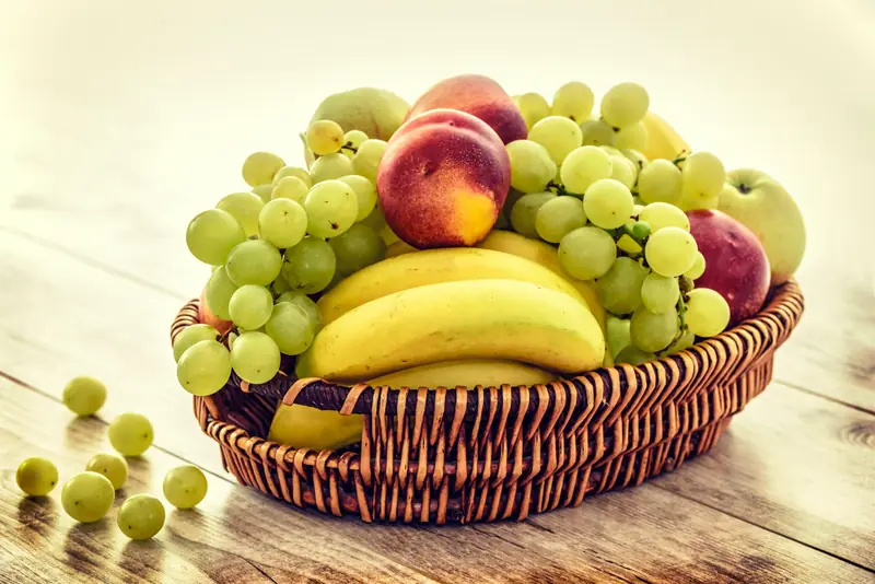 Everyone to the garden: doctors have dispelled the myth about the harmfulness of eating fruits.
