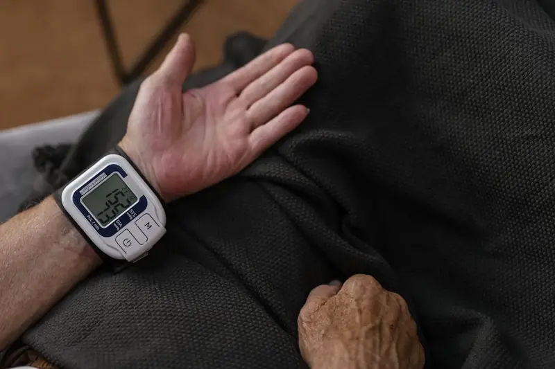 Hypertension – the silent killer: how exercise stabilizes blood pressure.