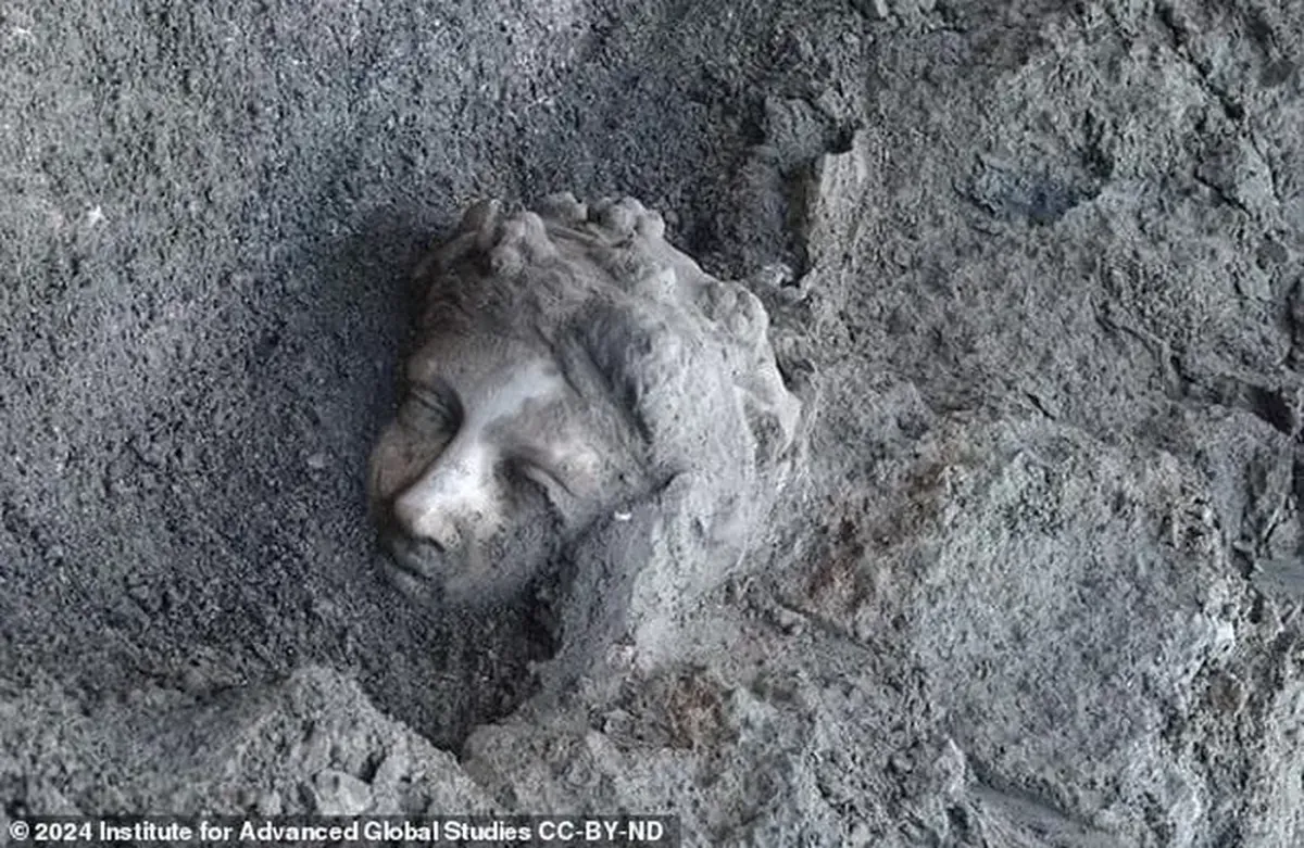 Archaeologists have uncovered a luxurious villa belonging to Emperor Augustus.