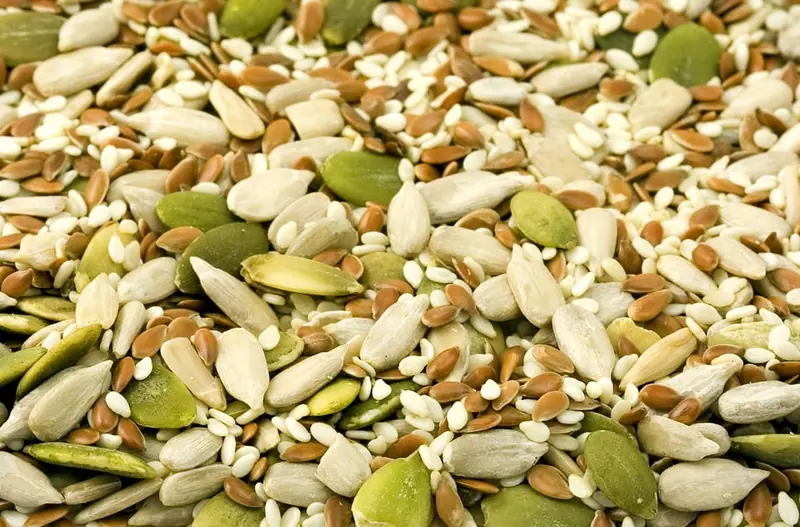 What does the mind crave: scientists have identified beneficial foods for brain health.