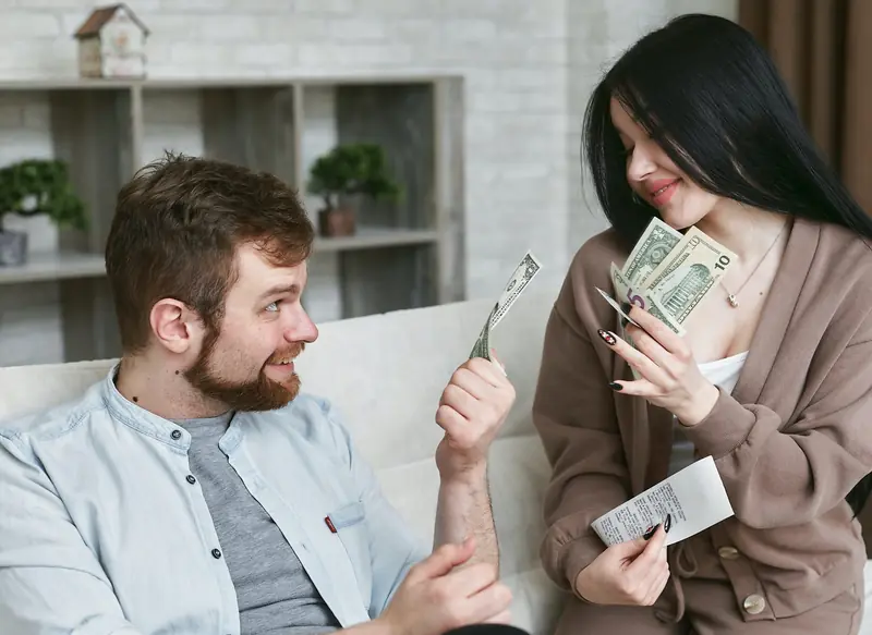 The beauty of the soul or money: is a partner's wealth really important for relationships?