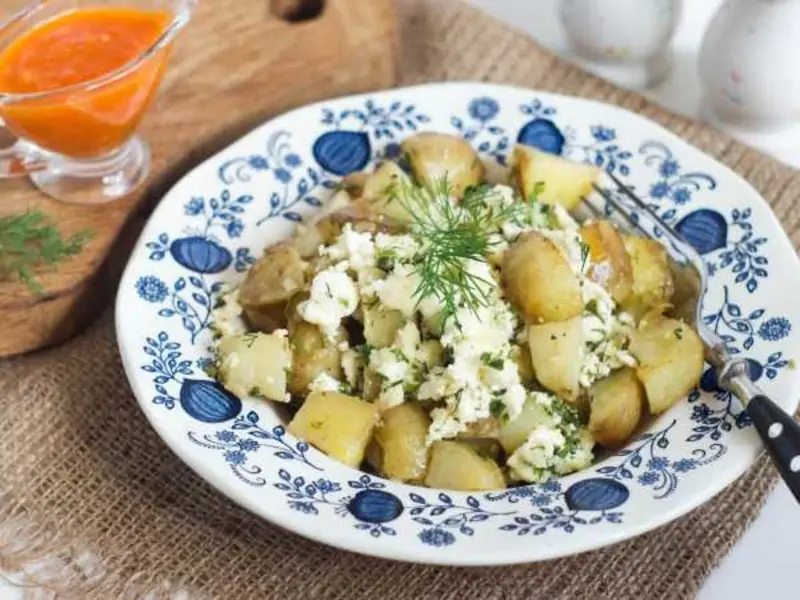 Recipe for young potatoes: try them with cheese.