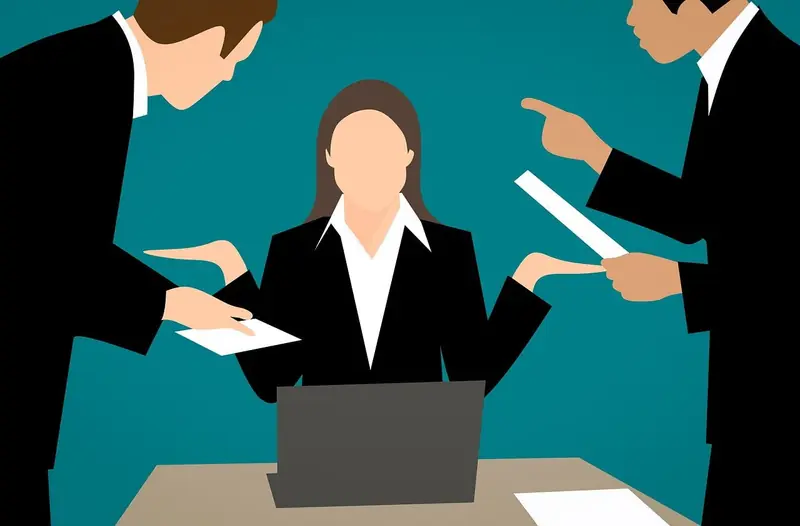 Want to impress your boss? Compliment your colleague!