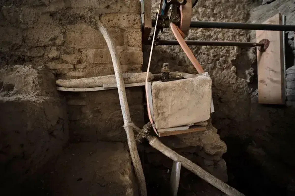Such discoveries happen once in a hundred years: a luxurious private bath has been uncovered in Pompeii.