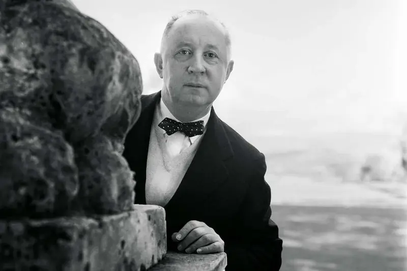 Christian Dior: a diplomat who escaped into fashion.