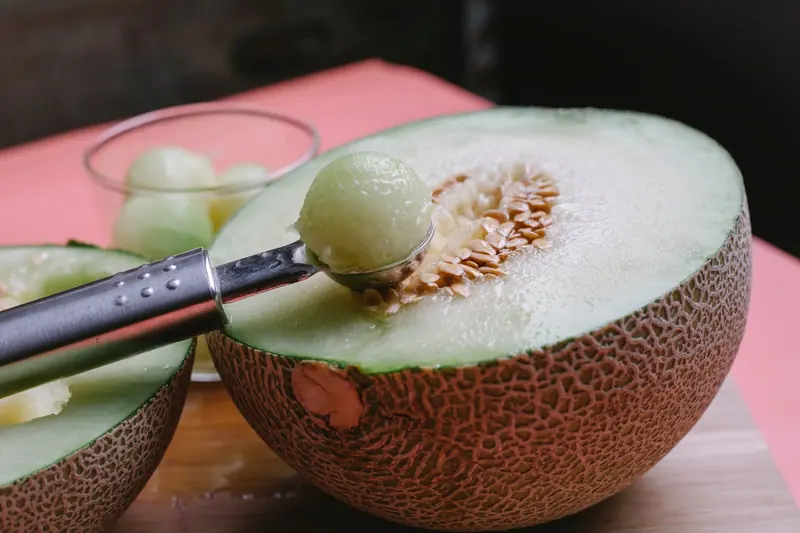 A sweet gift: melon is a present from Asia to Europe.