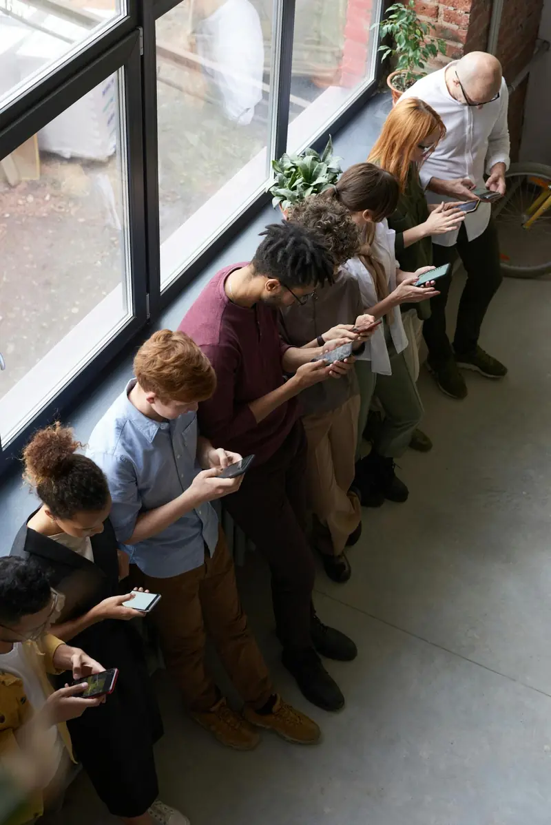 Dissociative identity: half of Gen Z leads a double life online.