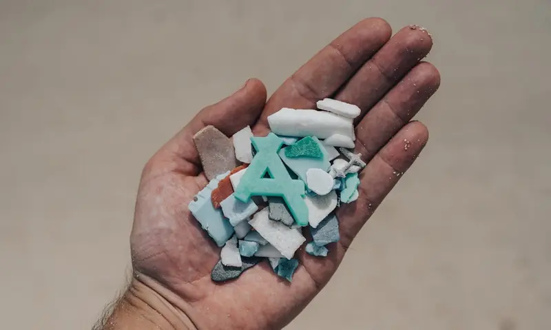 AI has shown how microplastics distort human beings.