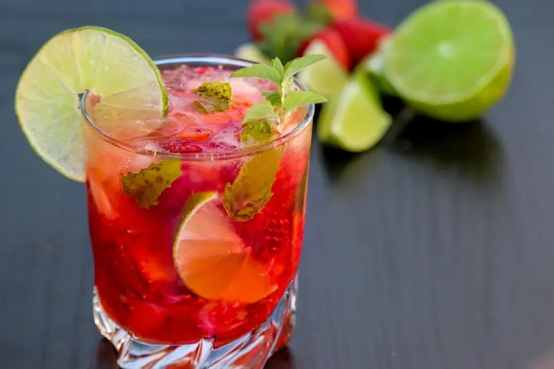 Mint Cocktail: Popular Mojito Recipes