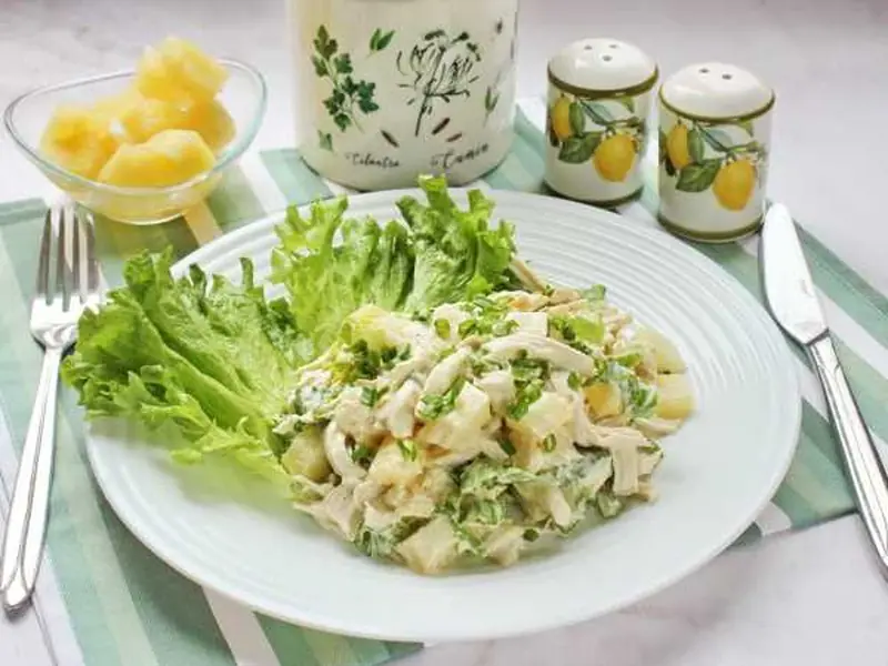 Meat salad: recipe with chicken, pineapples, and nuts.