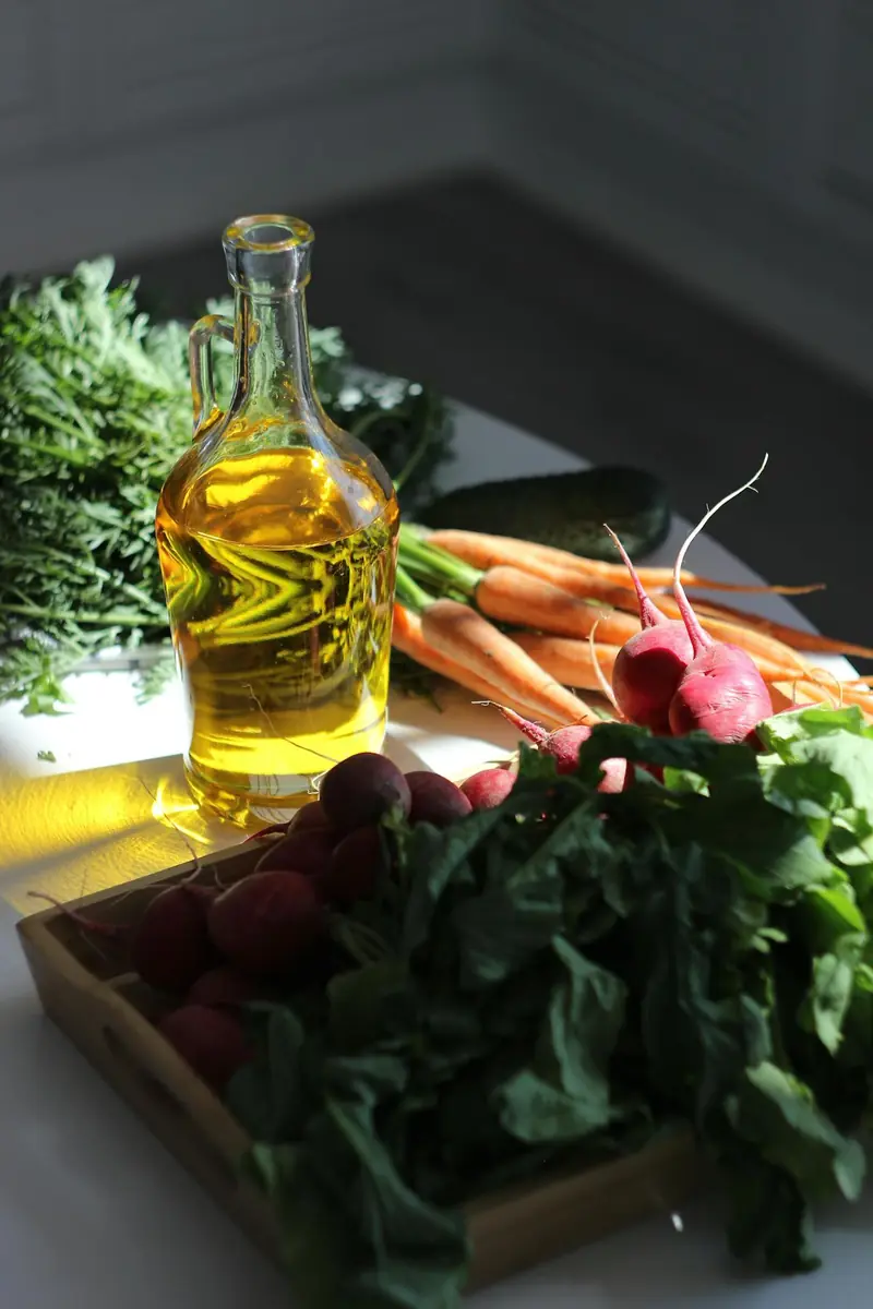 Olive oil strengthens brain health.