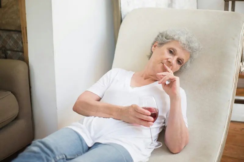 What happens to the liver when a person stops drinking?