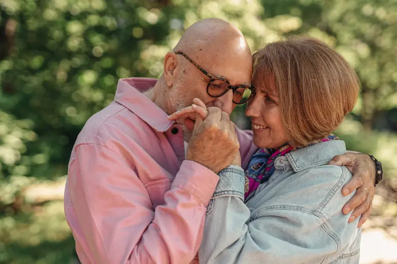 Mature love: as long as we love, we live.