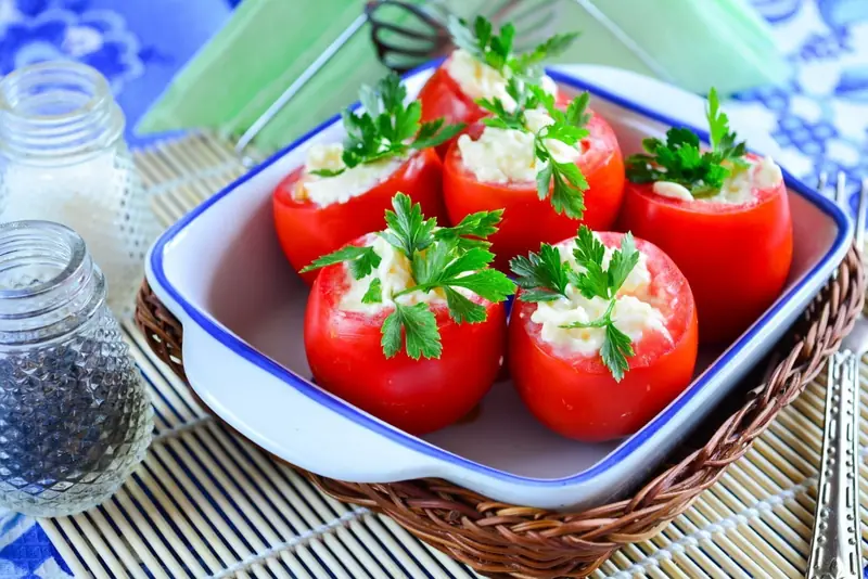Pickled Tomatoes: A Quick Preservation Recipe