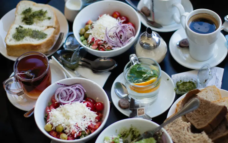 The secret diet of longevity: foods that combat aging and guidelines for pairing them.