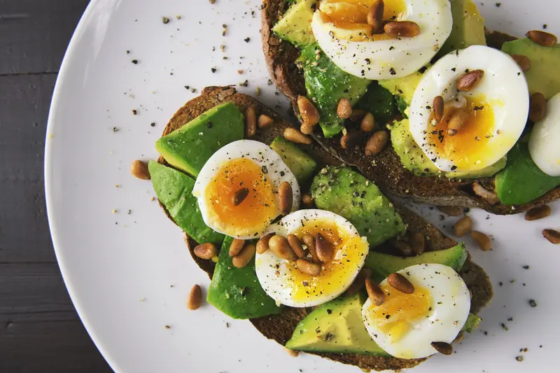 Cool or not: the truth and myths about eggs