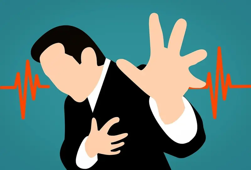 Angina vs. Heart Attack: Signs and First Aid