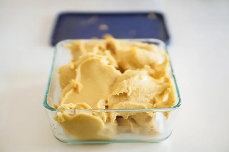 Pike aspic and saffron ice cream: what knights used to eat.