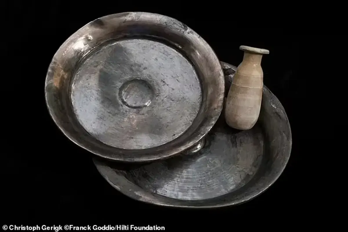 Unknown treasures of Heracleion have been discovered: the Egyptian version of Atlantis.