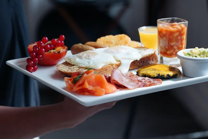 The secret diet of longevity: foods that combat aging and guidelines for pairing them.